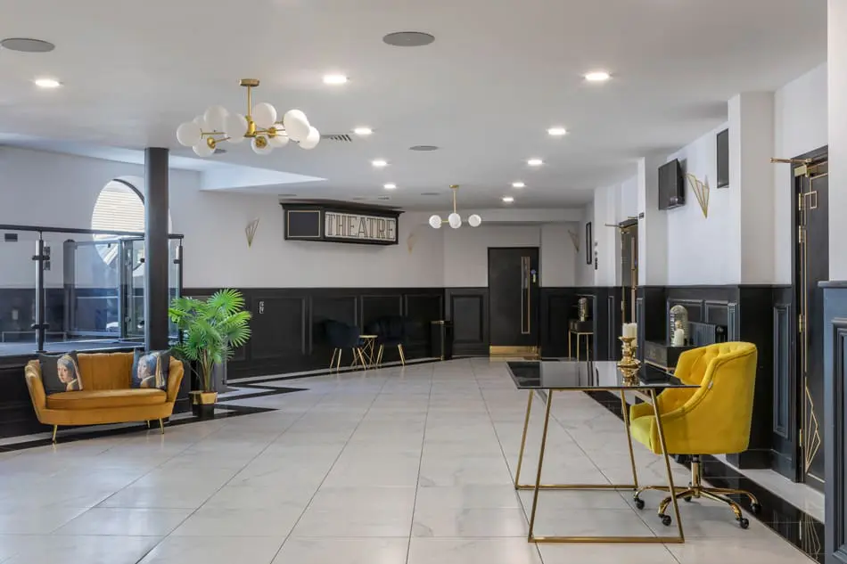 arts-foyer-(3)